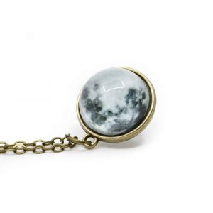 Halsband med Fullmåne