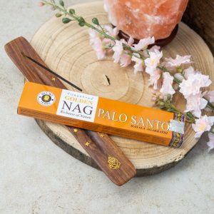 Golden Nag Palo Santo Rökelse (1 paket)